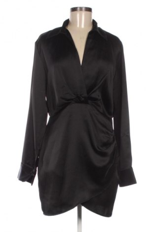 Рокля Amisu, Размер M, Цвят Черен, Цена 28,88 лв.
