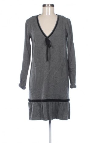 Šaty  Apanage, Veľkosť XS, Farba Sivá, Cena  24,55 €