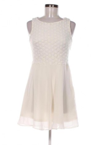 Рокля Atmosphere, Размер M, Цвят Екрю, Цена 23,99 лв.