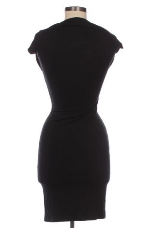 Šaty  Basics, Velikost M, Barva Černá, Cena  367,00 Kč