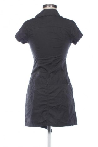 Kleid Bench, Größe S, Farbe Grau, Preis 24,55 €