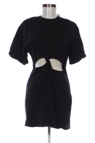 Kleid Bershka, Größe L, Farbe Schwarz, Preis 12,75 €