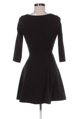 Ruha Bershka, Méret S, Szín Fekete, Ár 5 865 Ft