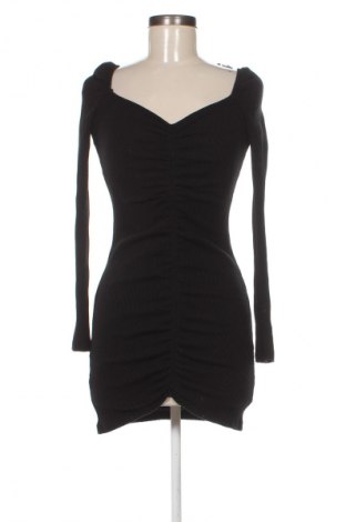 Kleid Bershka, Größe S, Farbe Schwarz, Preis 14,83 €