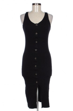 Рокля Bershka, Размер L, Цвят Черен, Цена 17,99 лв.