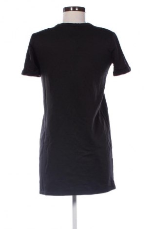 Šaty  Bershka, Velikost S, Barva Černá, Cena  366,00 Kč