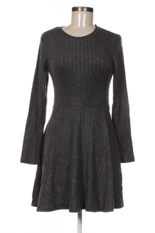 Kleid Blind Date, Größe S, Farbe Grau, Preis 10,99 €