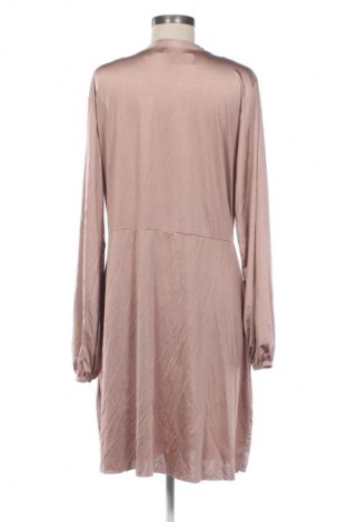 Ruha Boohoo, Méret XXL, Szín Barna, Ár 7 604 Ft