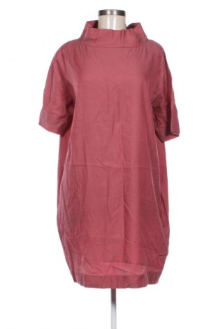 Рокля COS, Размер XL, Цвят Розов, Цена 82,11 лв.