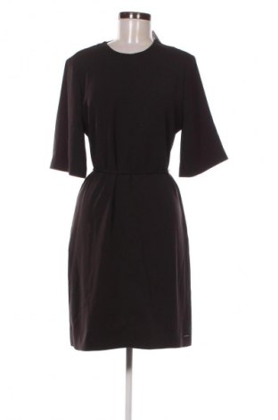 Рокля Calvin Klein, Размер M, Цвят Черен, Цена 299,99 лв.