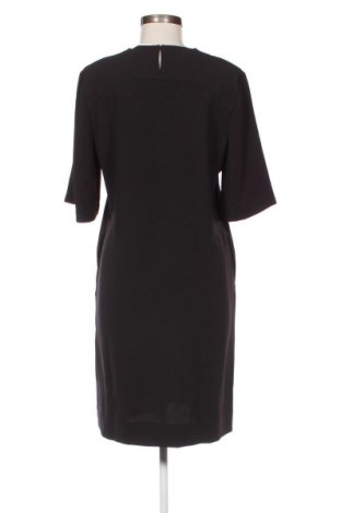 Рокля Calvin Klein, Размер M, Цвят Черен, Цена 284,99 лв.