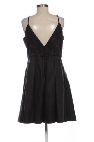 Sukienka Chi Chi, Rozmiar XL, Kolor Czarny, Cena 142,53 zł