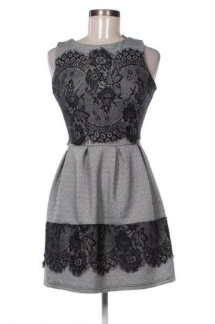 Šaty  Colloseum, Velikost XS, Barva Vícebarevné, Cena  229,00 Kč