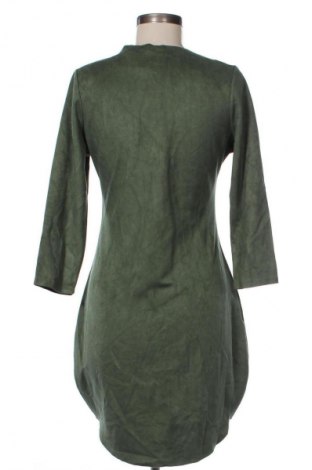 Ruha CoolCat, Méret M, Szín Zöld, Ár 5 119 Ft