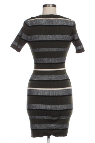 Sukienka Cotton On, Rozmiar M, Kolor Kolorowy, Cena 66,39 zł