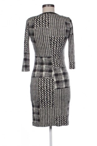Šaty  Daphne, Velikost S, Barva Vícebarevné, Cena  1 549,00 Kč