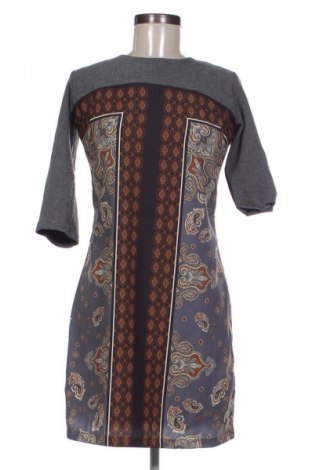 Рокля Derhy, Размер S, Цвят Многоцветен, Цена 30,26 лв.