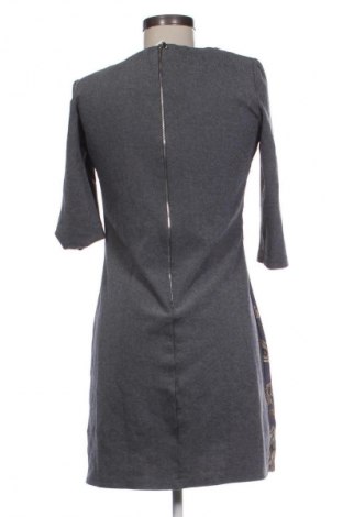 Рокля Derhy, Размер S, Цвят Многоцветен, Цена 30,26 лв.