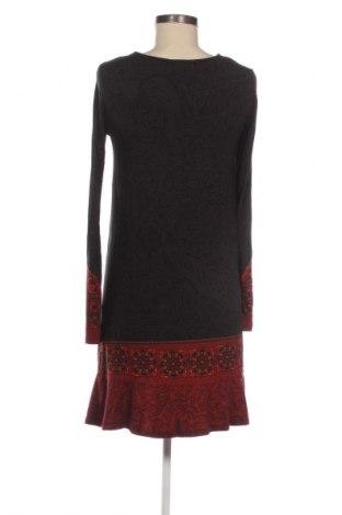 Sukienka Desigual, Rozmiar S, Kolor Kolorowy, Cena 69,17 zł