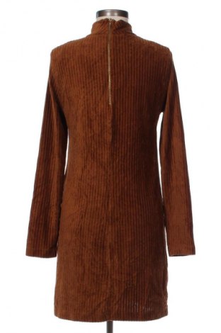 Šaty  Dilvin, Velikost M, Barva Hnědá, Cena  319,00 Kč
