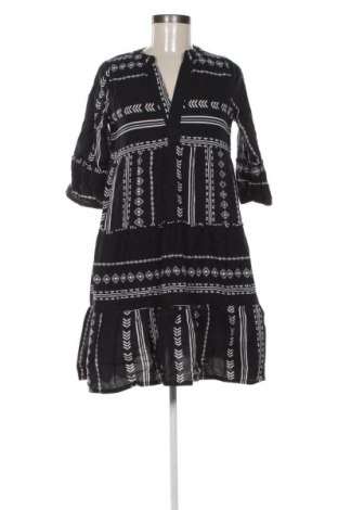 Рокля Esmara, Размер S, Цвят Многоцветен, Цена 29,00 лв.