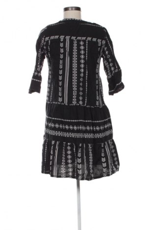 Рокля Esmara, Размер S, Цвят Многоцветен, Цена 29,00 лв.