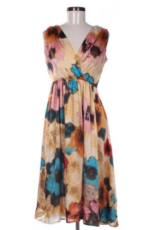 Рокля Esprit, Размер M, Цвят Многоцветен, Цена 38,99 лв.