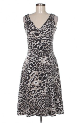 Рокля Esprit, Размер XS, Цвят Многоцветен, Цена 128,44 лв.