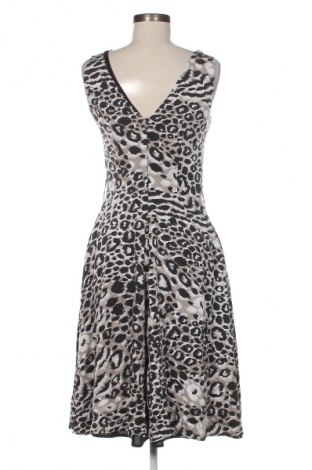 Рокля Esprit, Размер XS, Цвят Многоцветен, Цена 128,44 лв.