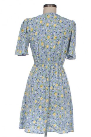 Šaty  F&F, Veľkosť M, Farba Viacfarebná, Cena  15,00 €