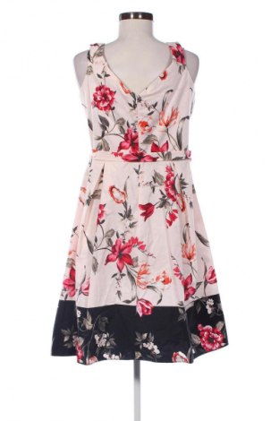 Ruha F&F, Méret L, Szín Sokszínű, Ár 5 865 Ft