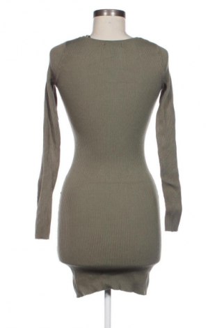 Šaty  Fb Sister, Veľkosť S, Farba Zelená, Cena  6,95 €