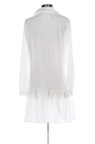 Ruha Fisherfield, Méret M, Szín Fehér, Ár 6 879 Ft