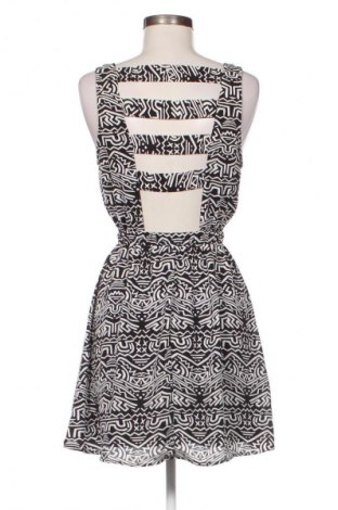 Ruha Forever 21, Méret S, Szín Sokszínű, Ár 5 400 Ft