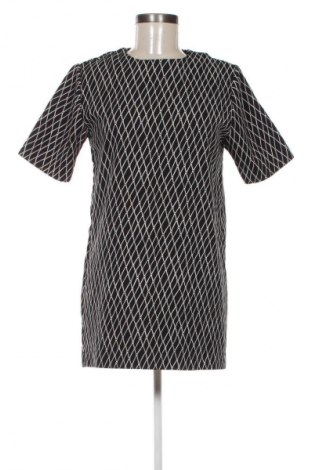 Рокля Forever 21, Размер S, Цвят Многоцветен, Цена 18,99 лв.