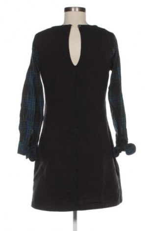 Sukienka Free Assembly, Rozmiar S, Kolor Czarny, Cena 54,99 zł