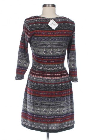 Šaty  George, Velikost M, Barva Vícebarevné, Cena  371,00 Kč