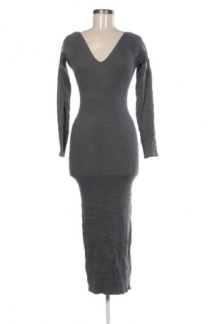 Šaty  H&M, Velikost L, Barva Šedá, Cena  319,00 Kč