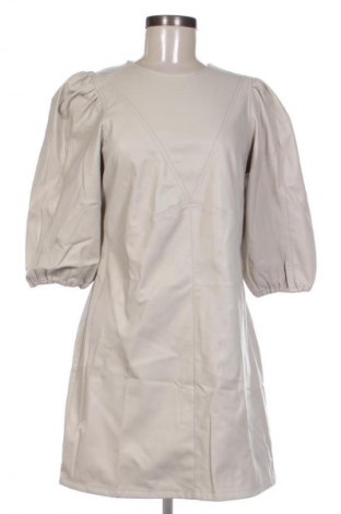 Rochie H&M, Mărime M, Culoare Bej, Preț 113,13 Lei