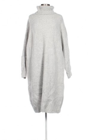 Рокля H&M, Размер L, Цвят Сив, Цена 25,99 лв.