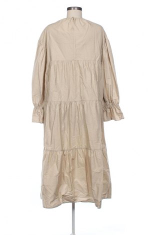 Рокля H&M, Размер M, Цвят Бежов, Цена 46,99 лв.