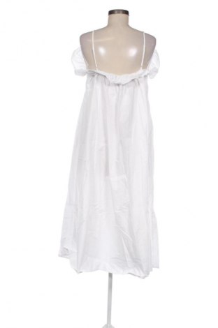 Рокля H&M, Размер L, Цвят Бял, Цена 29,00 лв.