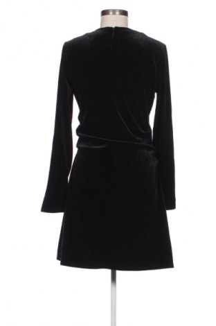 Рокля H&M, Размер M, Цвят Черен, Цена 9,99 лв.