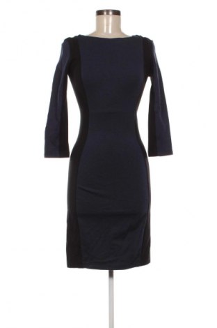 Рокля H&M, Размер XS, Цвят Многоцветен, Цена 35,99 лв.