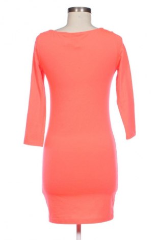 Рокля H&M, Размер XS, Цвят Розов, Цена 29,15 лв.