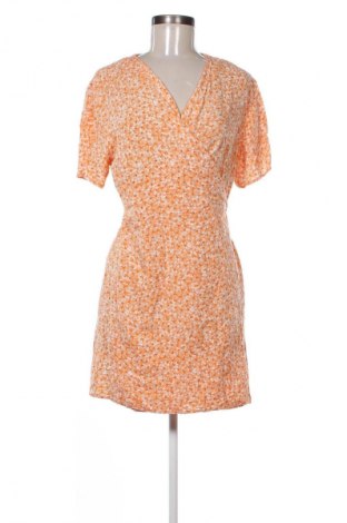 Рокля H&M, Размер L, Цвят Многоцветен, Цена 28,88 лв.