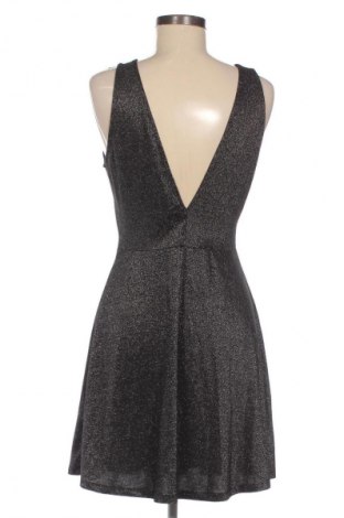 Šaty  H&M Divided, Veľkosť L, Farba Viacfarebná, Cena  14,77 €