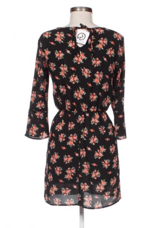 Šaty  H&M Divided, Velikost XS, Barva Vícebarevné, Cena  369,00 Kč