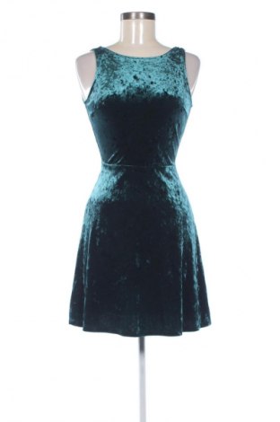 Рокля H&M Divided, Размер S, Цвят Зелен, Цена 29,00 лв.