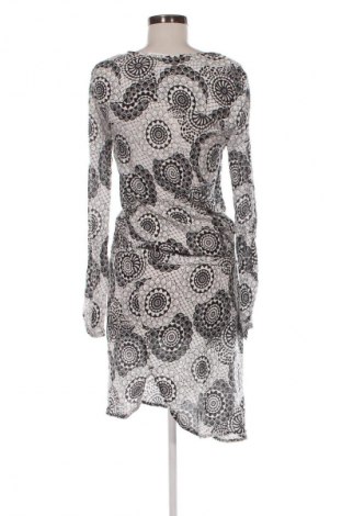 Рокля H&M Divided, Размер S, Цвят Многоцветен, Цена 18,99 лв.